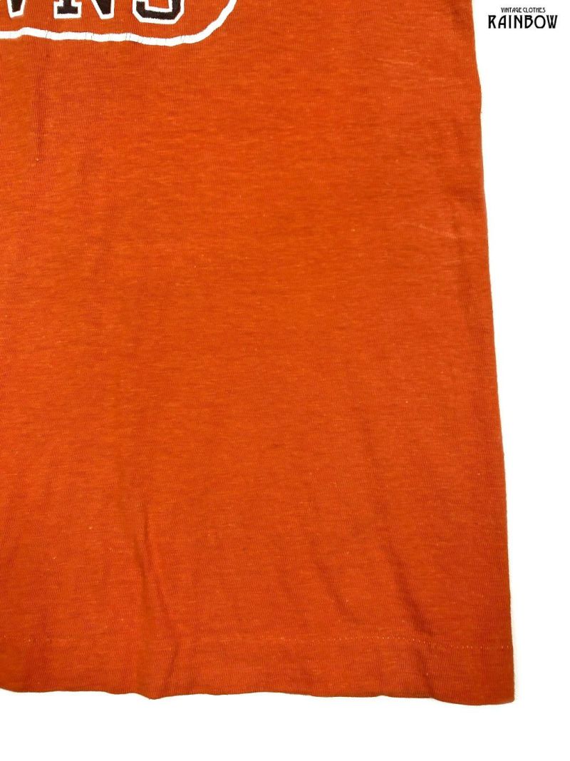 古着 Champion チャンピオン CLEVELAND BROWNS カレッジロゴデザイン コットン１００％ 半袖 Ｔシャツ オレンジ  (ttu2207152)